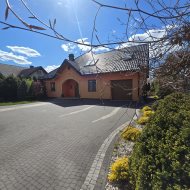 Dom na sprzedaż