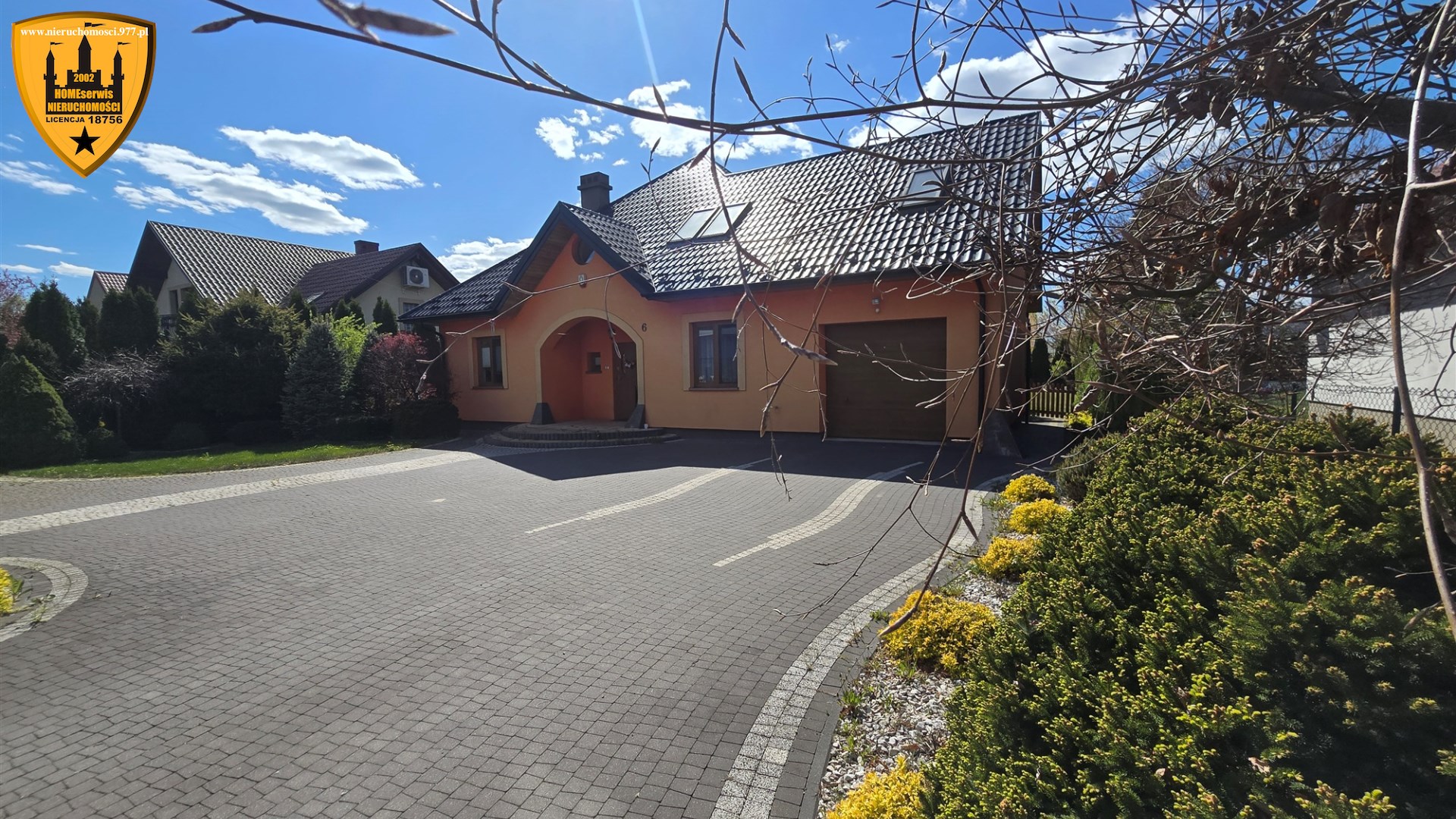 Dom na sprzedaż